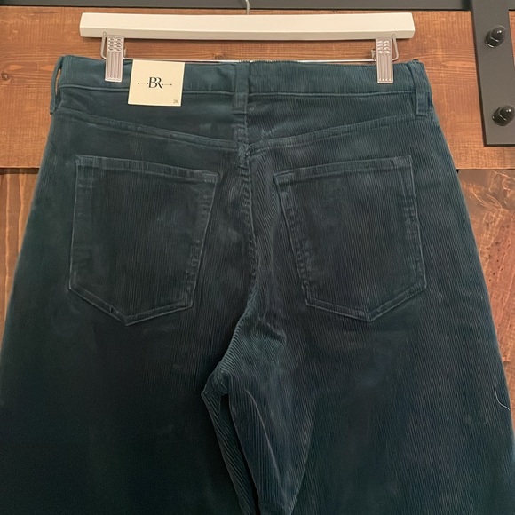 Corduroy ankle pant - Picture 2 of 5